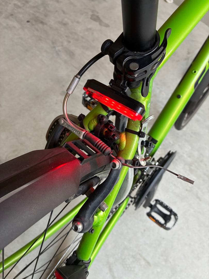 希少 限定カラー！GIANT ESCAPE R DROP(2021)