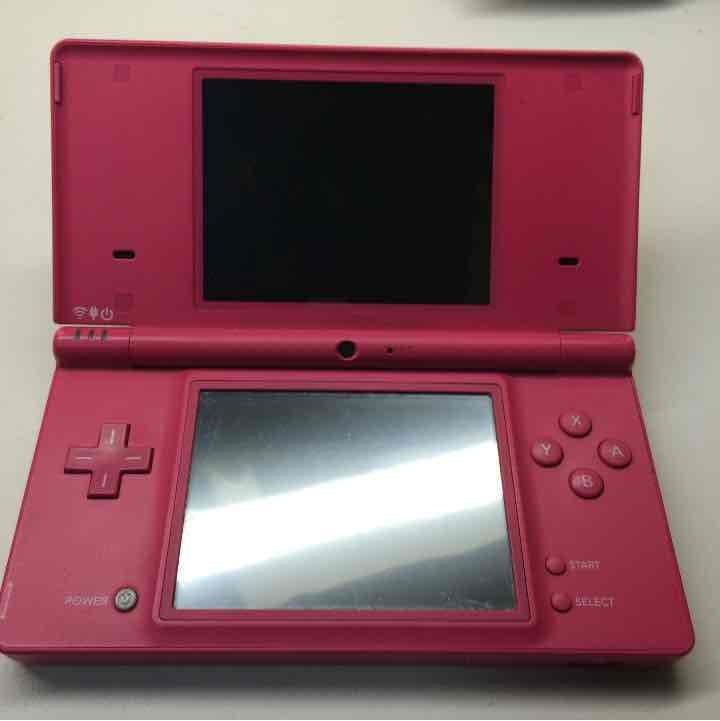 任天堂DSiピンク ソフト付き