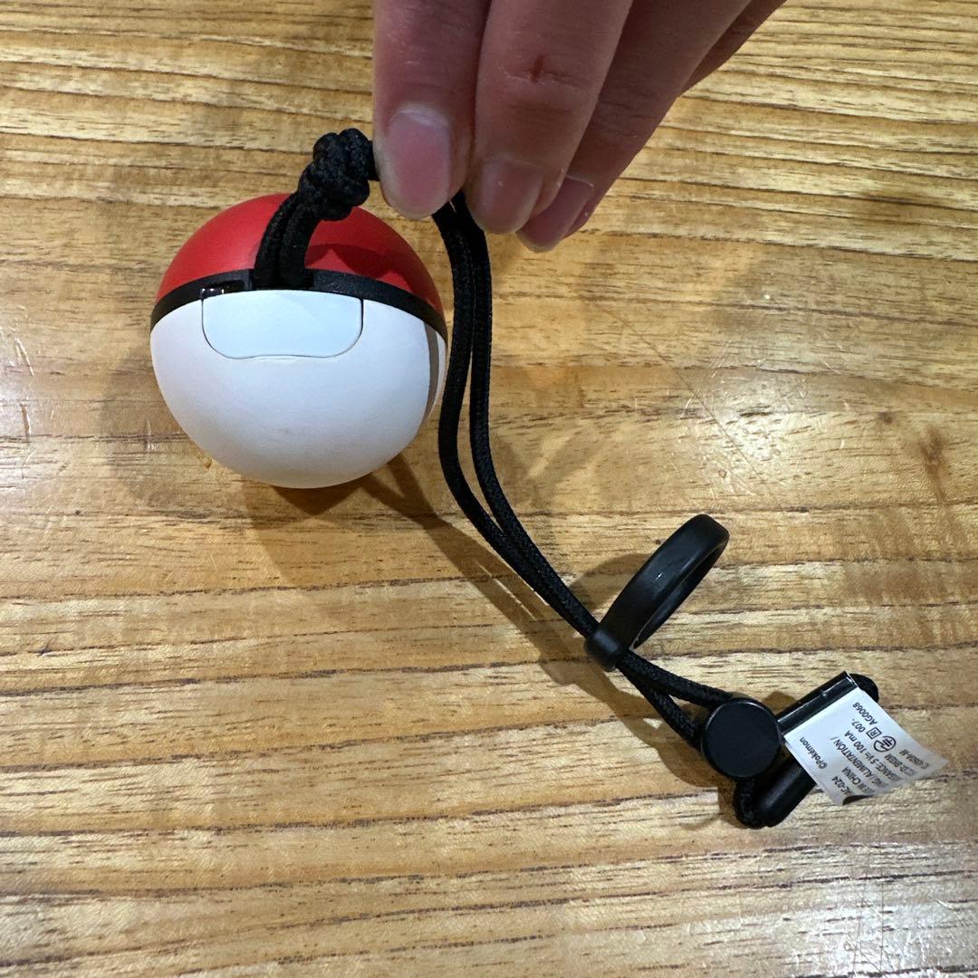 ポケモンLet's Go! ピカチュウ　イーブイ　モンスターボール　ミュウ入り