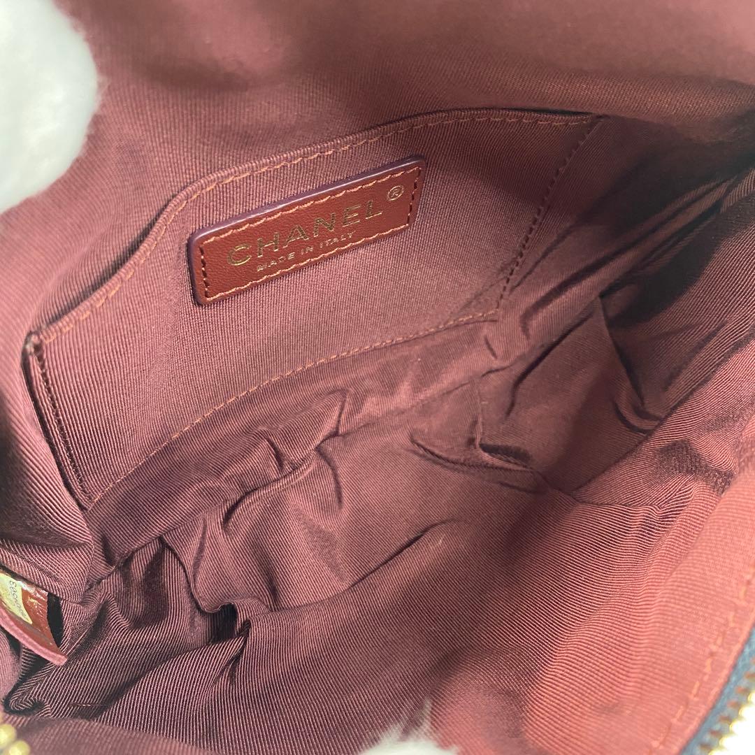 CHANEL チャーム ココマーク ボディバッグ 斜めがけ クロスボディ26番.