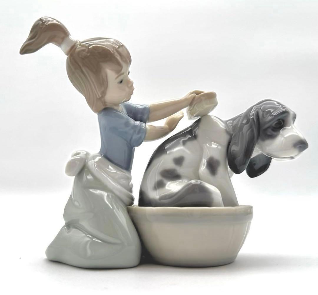 リヤドロ　LLADRO きれいにしましょうね　5455 美品
