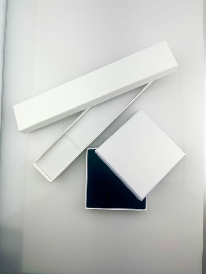 ダルビッシュ K18 0.9ct 片耳ピアス