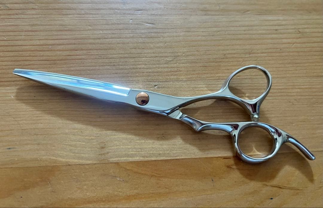 新品未使用 5.8インチ シザー ハーフ剣型