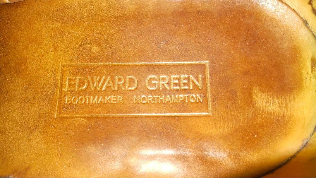 美品エドワードグリーンパースuチップ黒9.5Eドーバー同ラスト金枠囲みロゴ窓なし