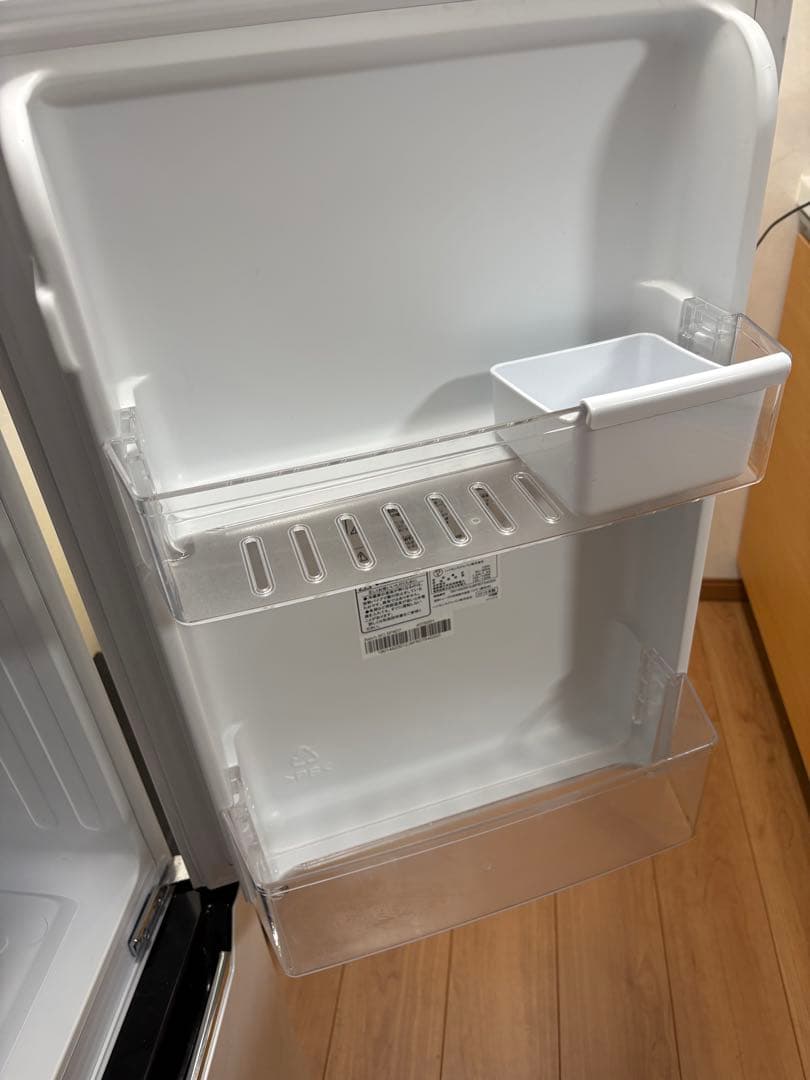 ハイセンス 冷蔵庫 パールホワイト HR-D15C 2ドア 右開き 自動霜取り