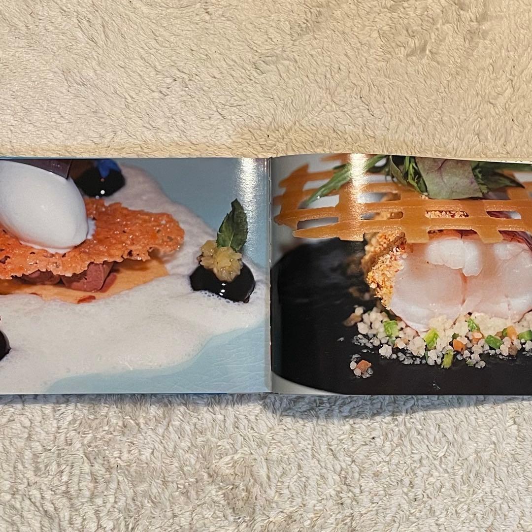 アート・デザイン・音楽 EatingatHotelIlPellicano/Juergen Teller