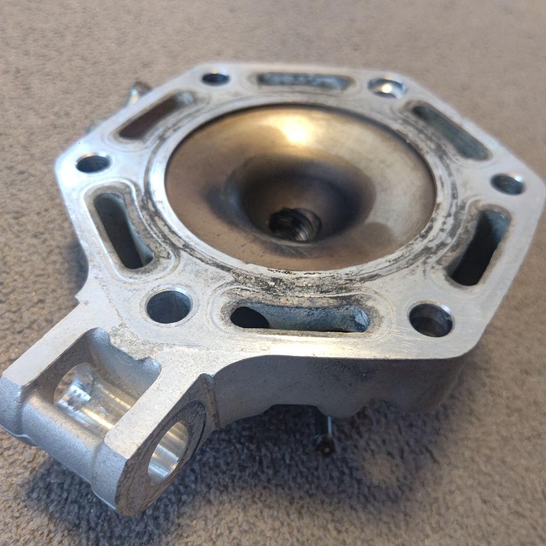 CRM250AR 無限 シリンダーヘッド RCバルブカバー 箱付き