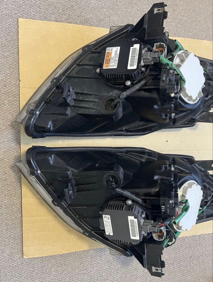 フェアレディZ Z33 中期 ヘッドライト 左右セット（中古品）