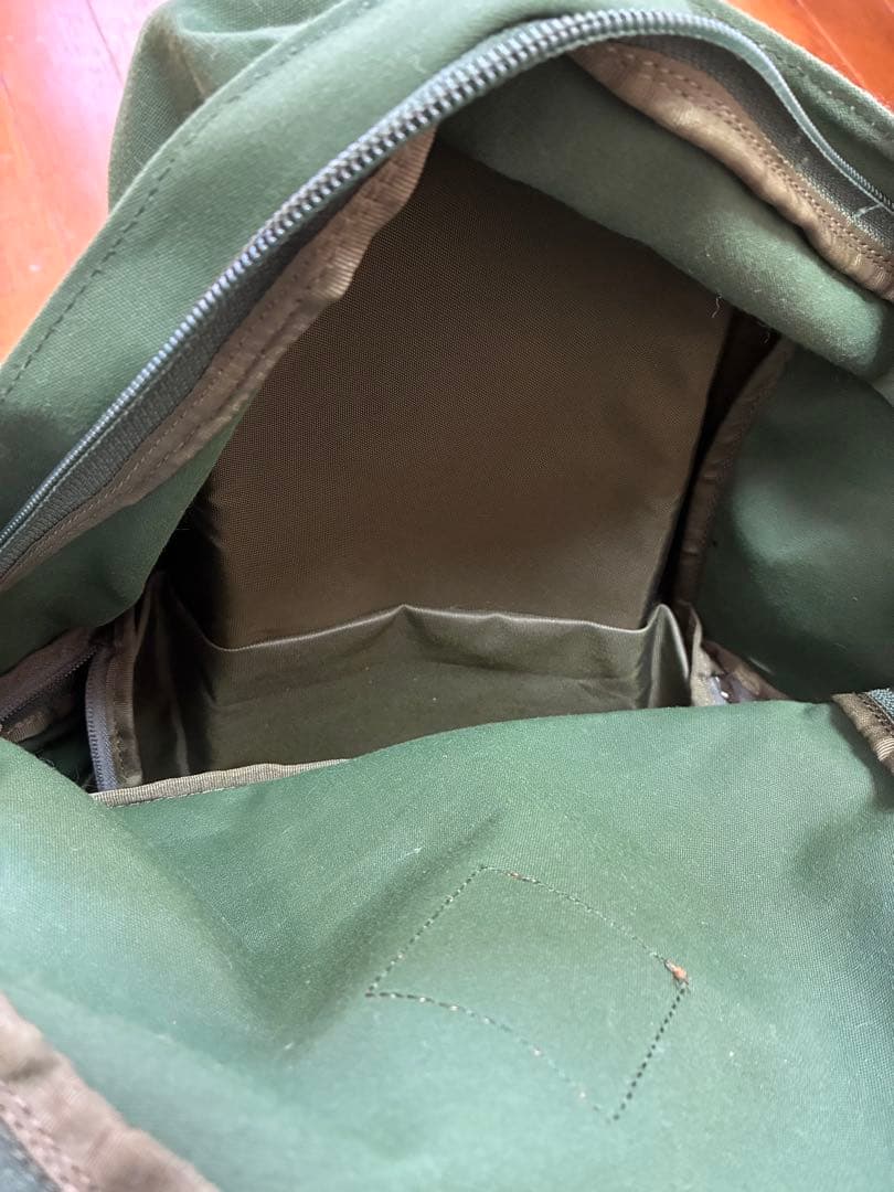 新品タグ付きザ・ノースフェイスNN7507N MEDIUM DAY PACK