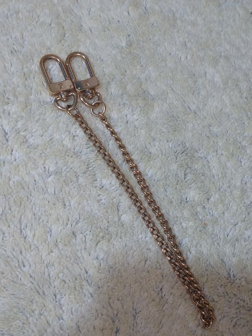 ルイヴィトン ウォレットチェーン