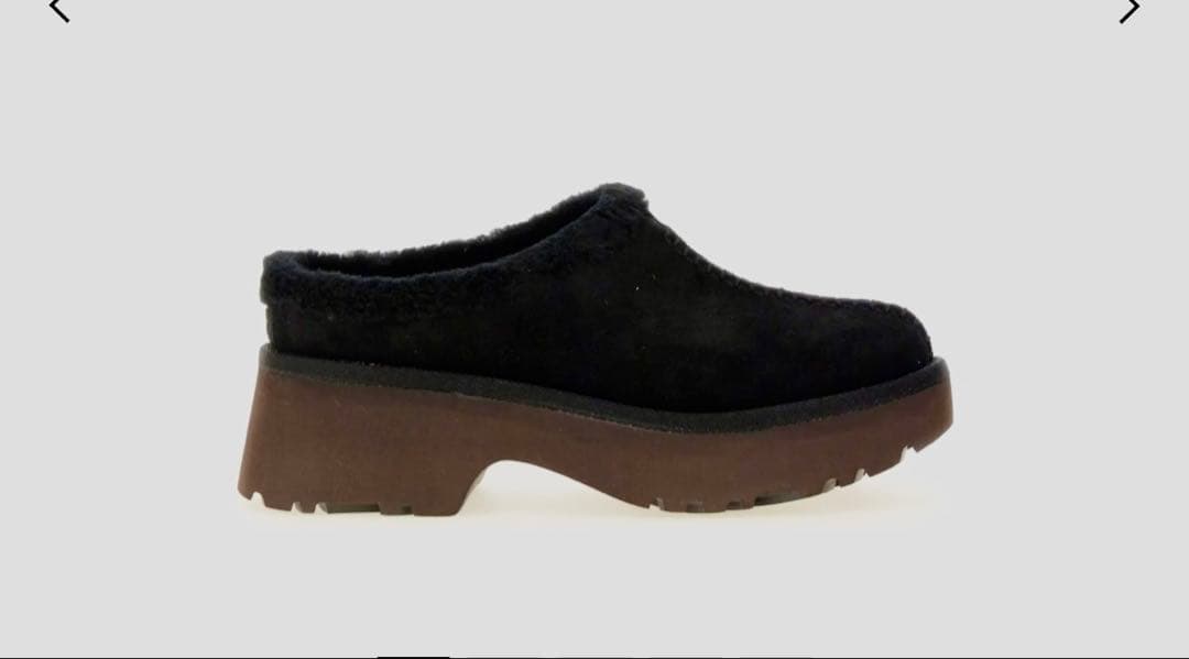 UGG W NEW HEIGHTS COZY CLOG黒スエードムートンサンダル