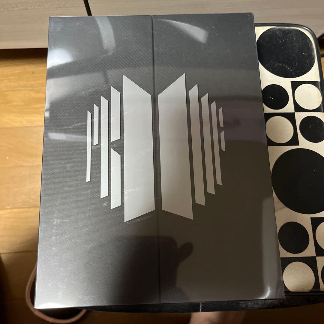 K-POP CDアルバム スタイリッシュデザイン