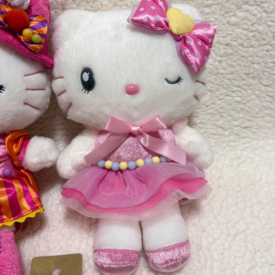 ハローキティ　USJ ぬいぐるみ　ストラップ　レトロ　まとめ　ドレス　下まつ毛