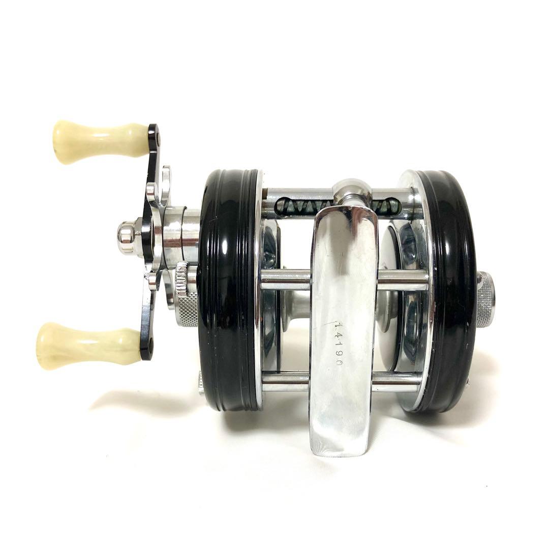 最初期 ４つネジ 5000C アブ アンバサダー ABU AMBASSADEUR