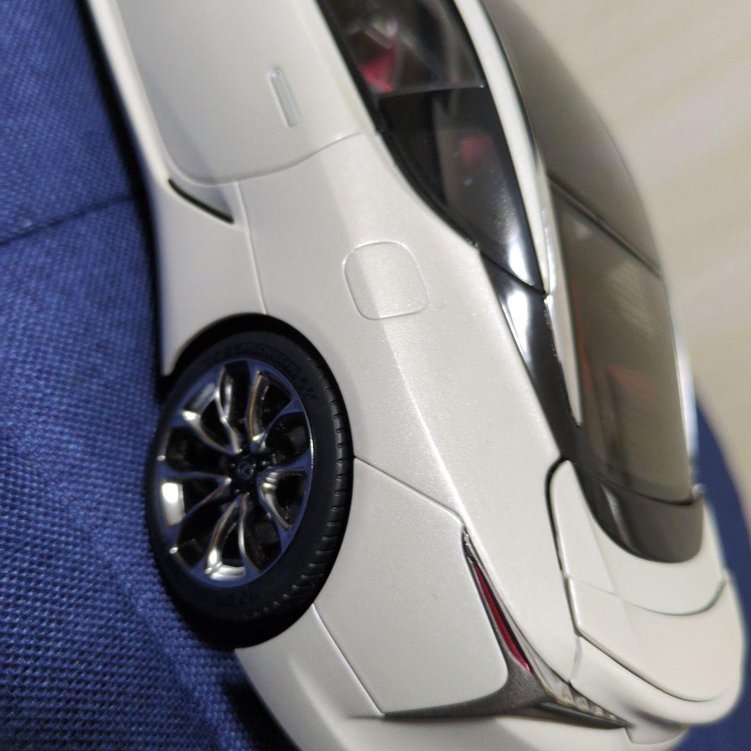 オートアート　Lexus LC500 1/18 純正　ホワイト　ジャンク