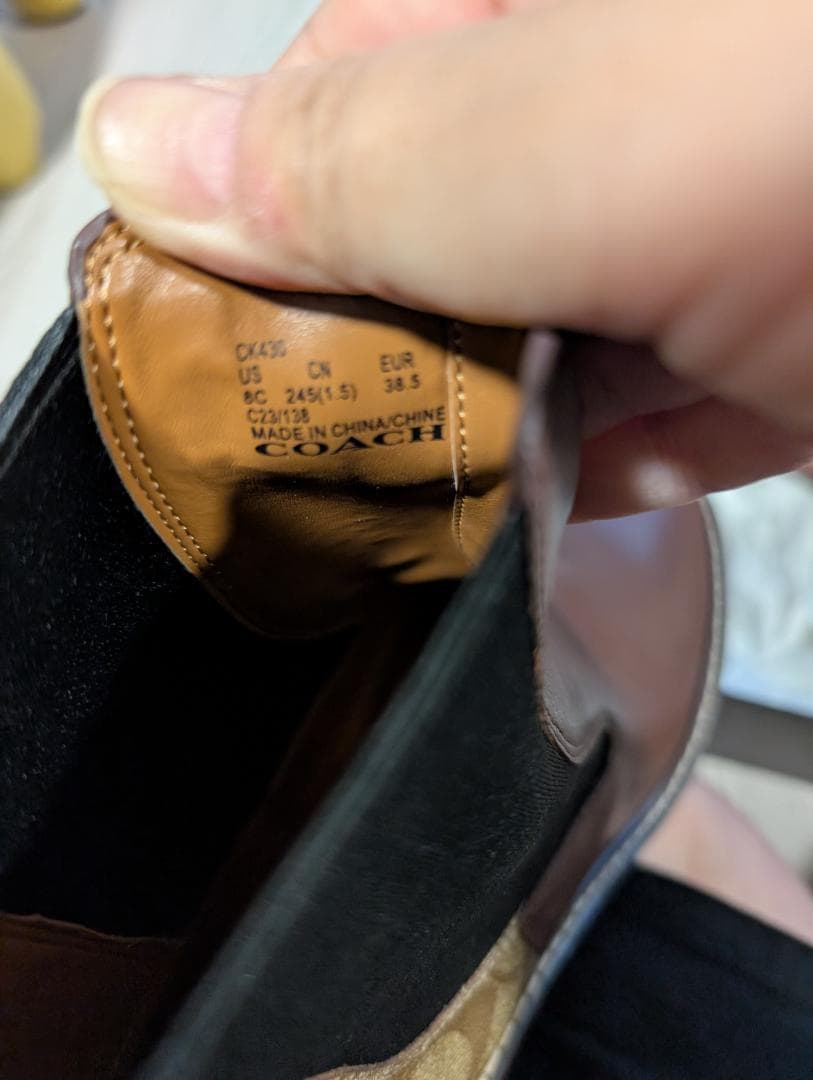 COACH ブラウンレザー チェルシーブーツ 8C