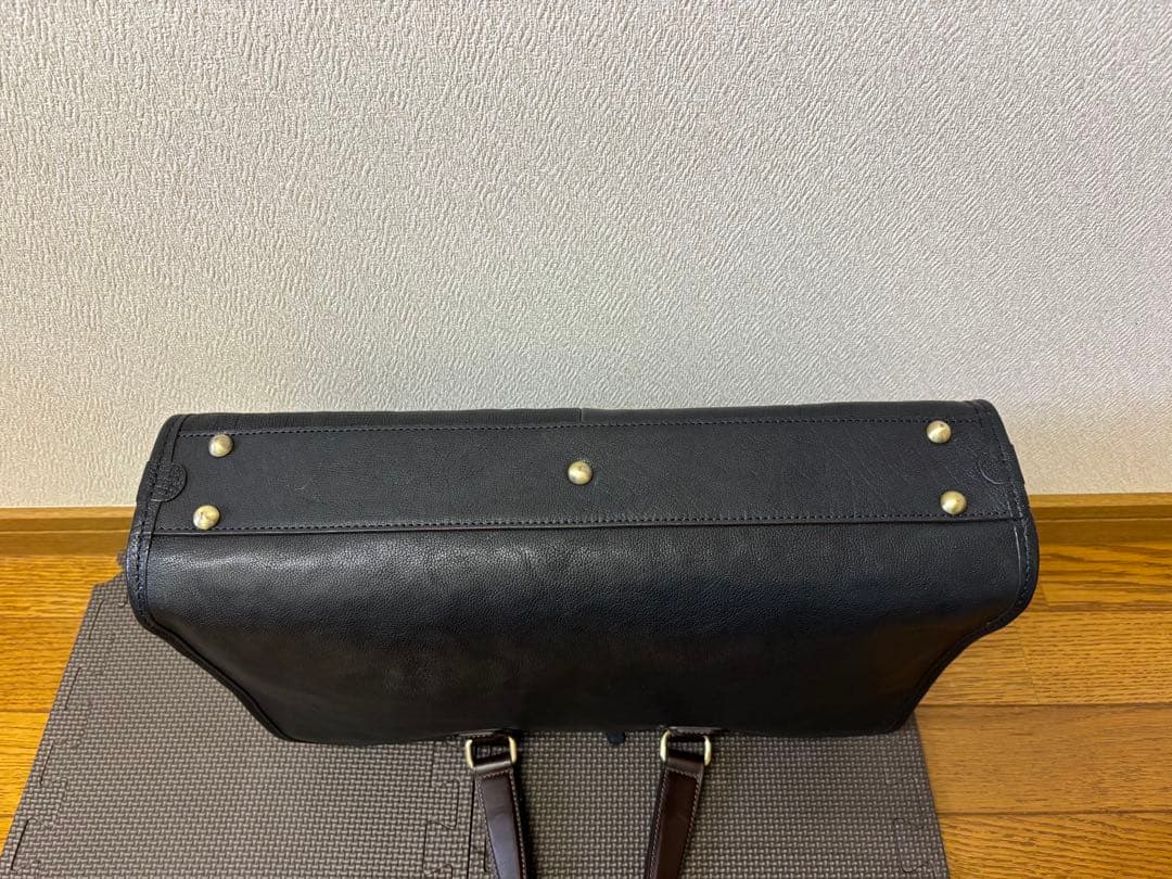 【美品】土屋鞄 アルマス バッファローブリーフ アーバンネイビー