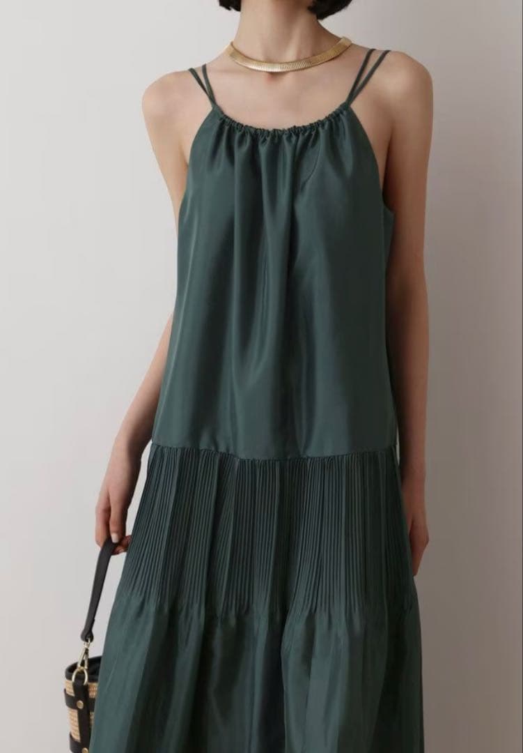 新品タグ付き　ダイアグラム　diagram キャミワンピース　グリーン36サイズ