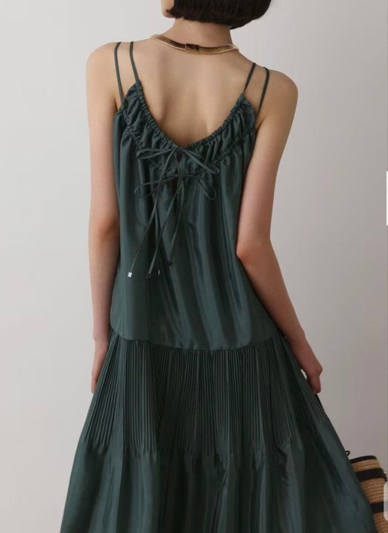 新品タグ付き　ダイアグラム　diagram キャミワンピース　グリーン36サイズ