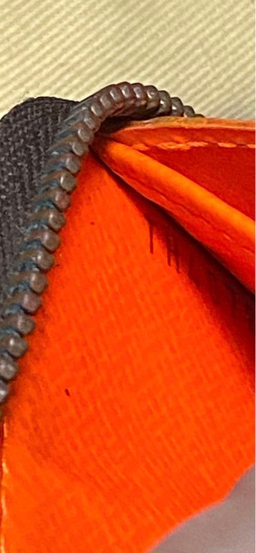 LOUIS VUITTON グラフィティケース