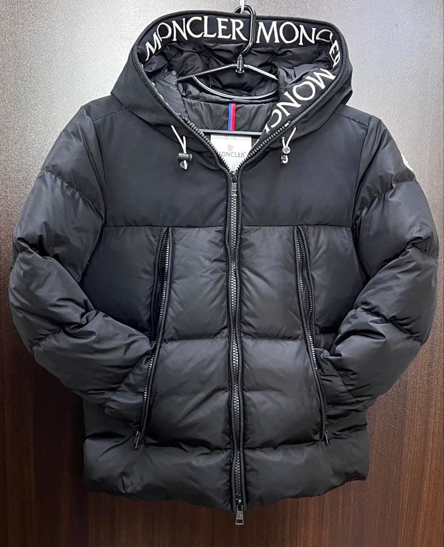 MONCLER モンクレール MONTCLA モンクラー ダウンジャケット 1