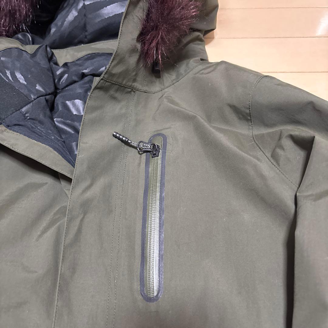 VOLCOM ボルコム　GORE-TEX スノーボードジャケット　レディースM