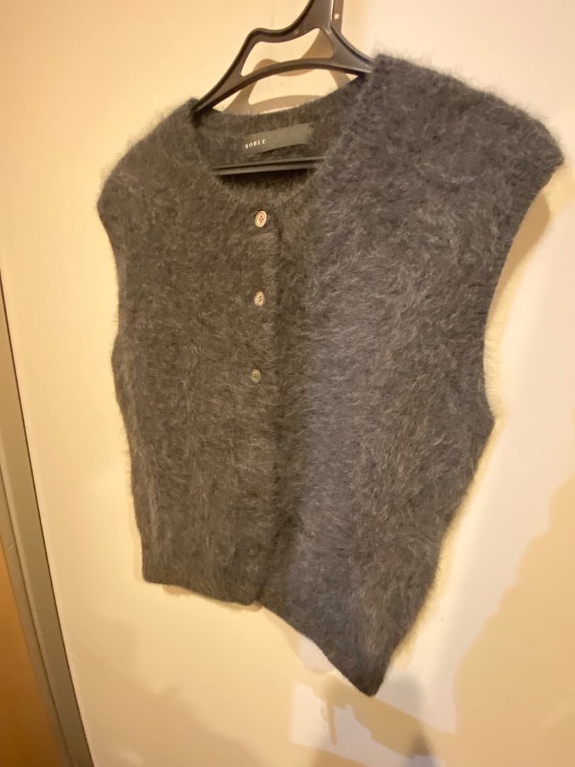 noble FOX/Caファーニットフロントボタンベスト グレー