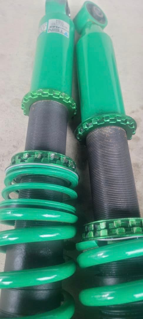 セルシオ30 後期　テイン　車高調