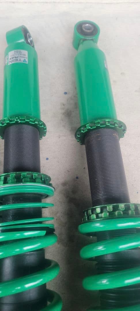 セルシオ30 後期　テイン　車高調