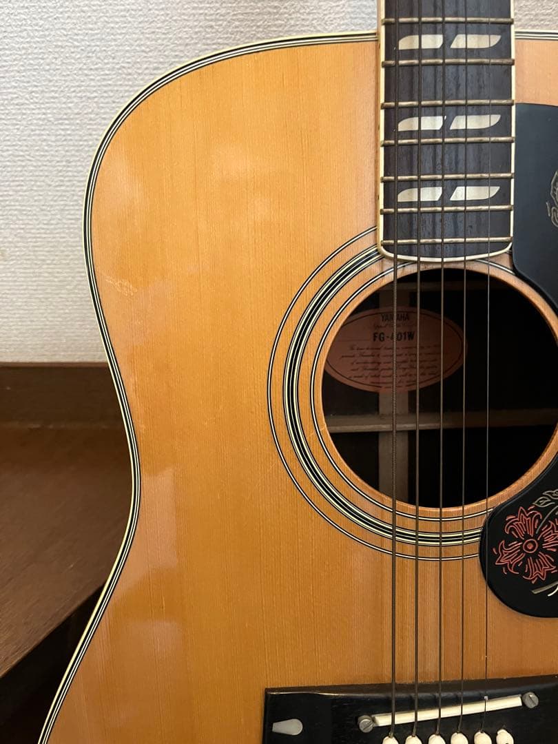 YAMAHA FG401W アコースティックギター　ヤマハ
