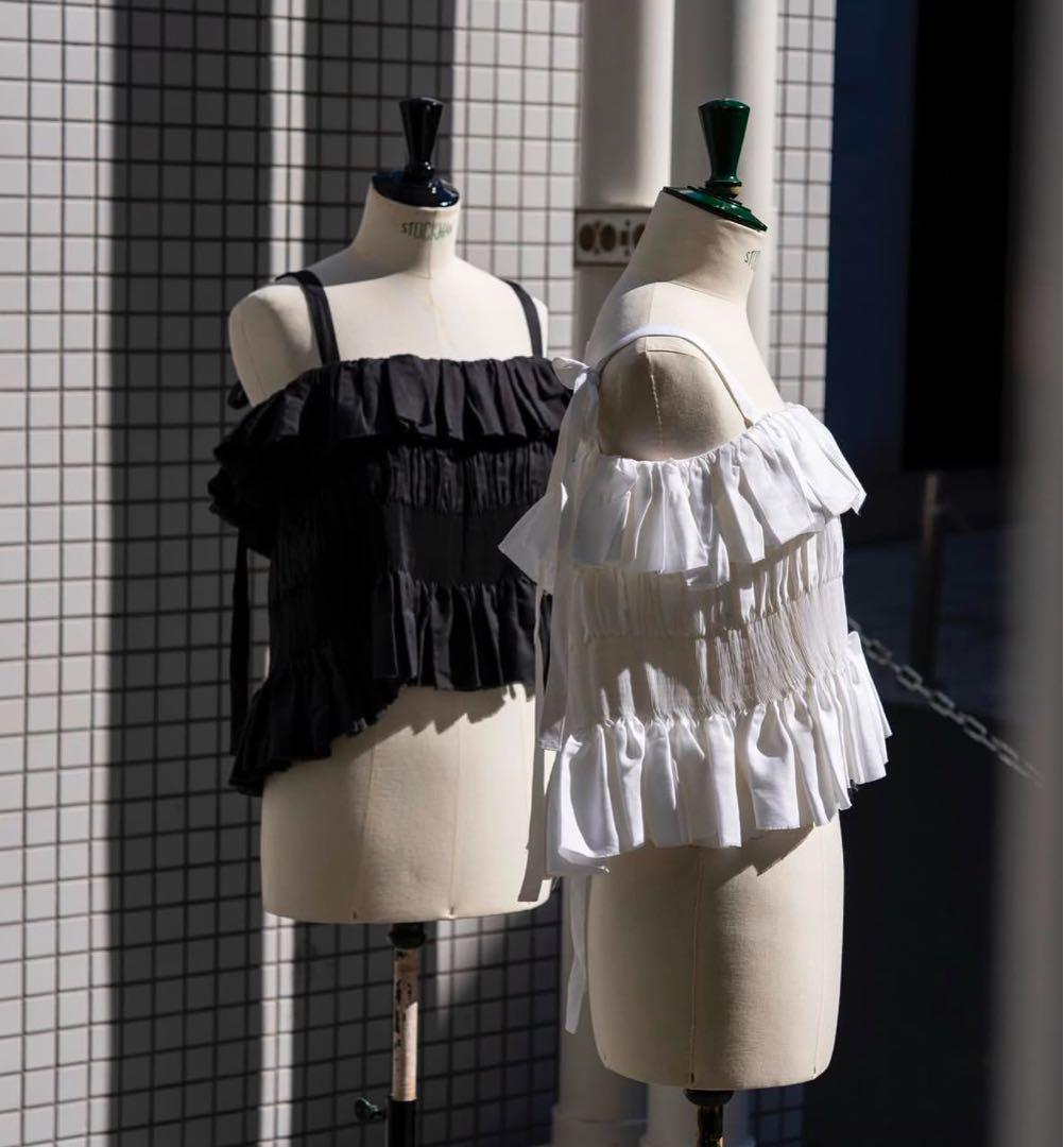 レナータブレハ　キャミブラウス