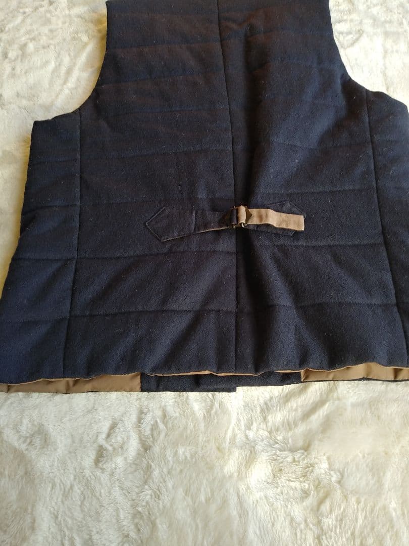ナナミカ　プリマロフト　ウールベスト　sizeXS　ネイビー　オンオフ着用可