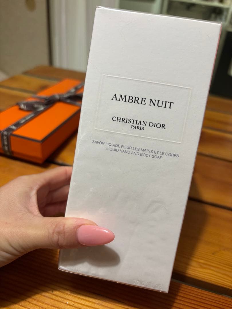 AMBRE NUIT CHRISTIAN DIOR ボディソープ