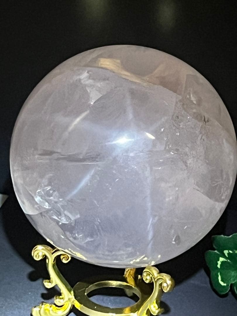 天然石　スターローズクォーツスフィア　大玉約7.7センチ　台座付き⭐️1915