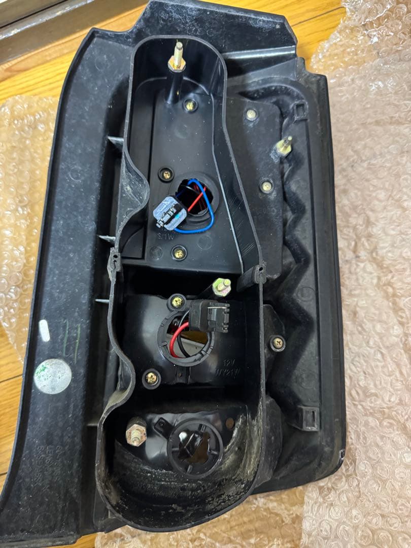 カローラルミオン　サンダーテール