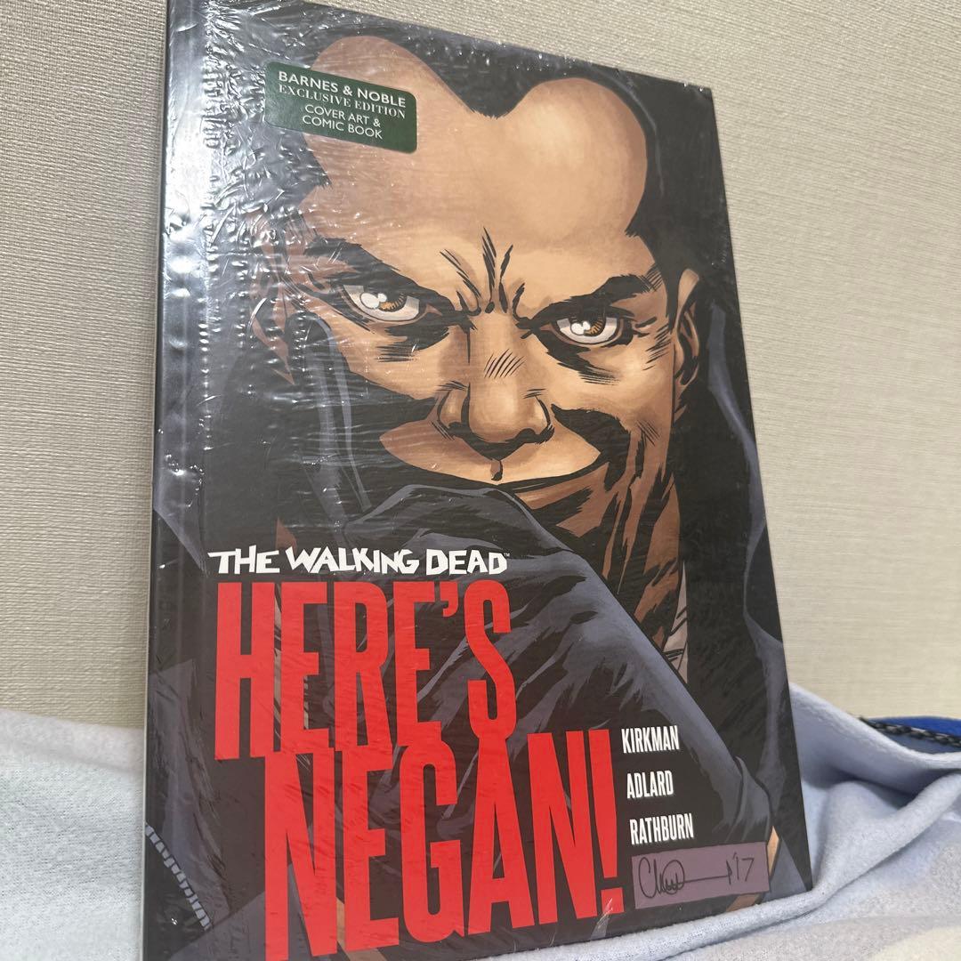 ウォーキングデッド　HERE'S NEGAN! 洋書
