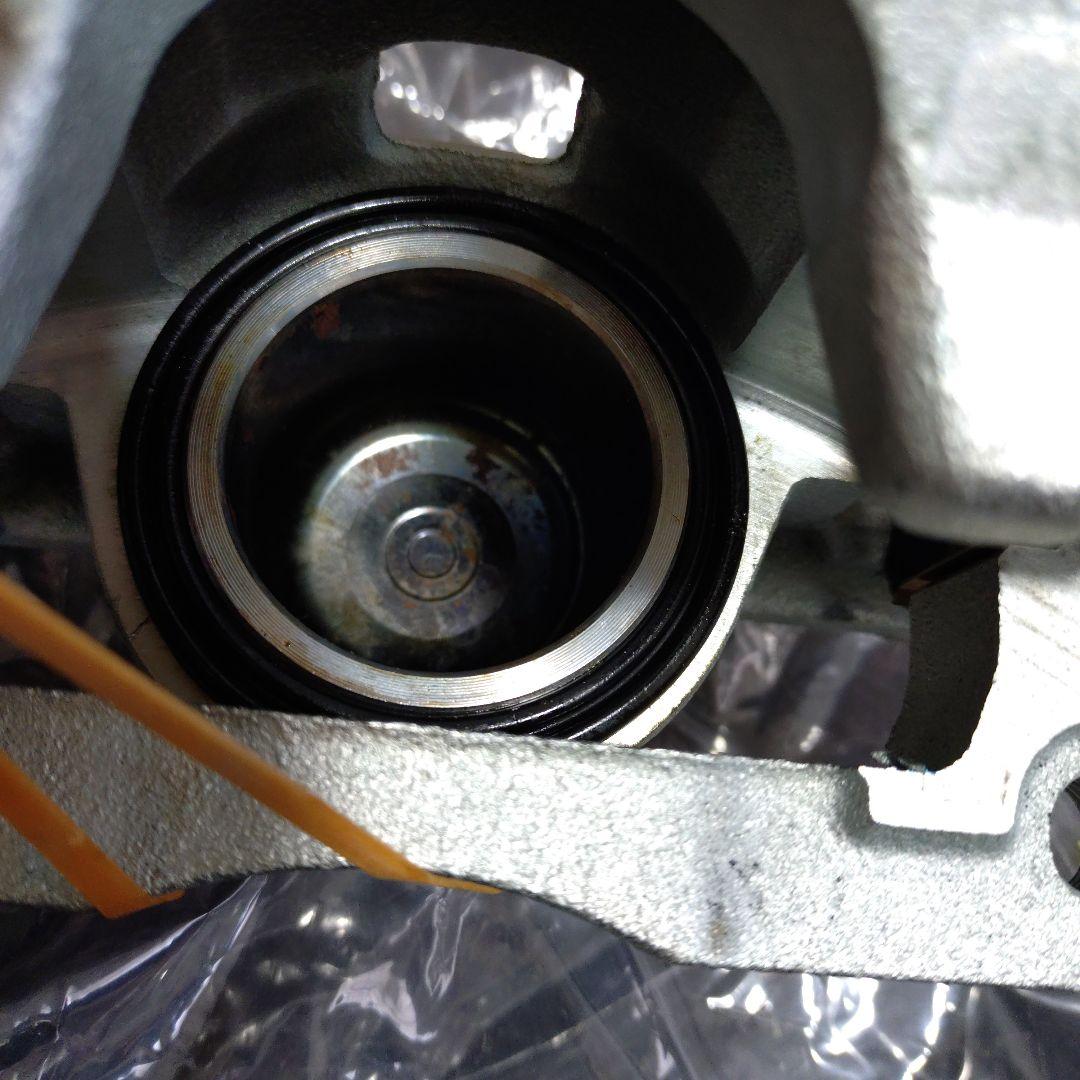 スズキ Fブレーキキャリパー左右セット　hn22s kei suzuki