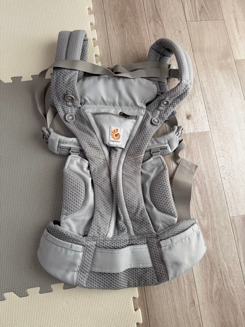 エルゴ オムニ ブリーズ