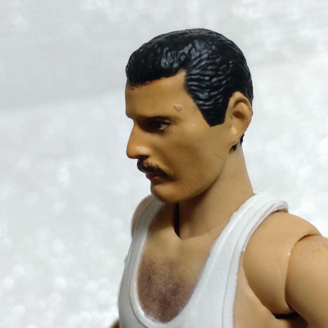 S.H.フィギュアーツ　フレディ・マーキュリー　ライブエイドver