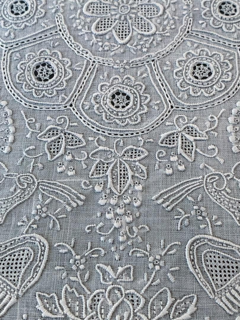 【お値下】未使用☆汕頭(スワトウ)手刺繍 鳳凰 ハンカチ 30cm