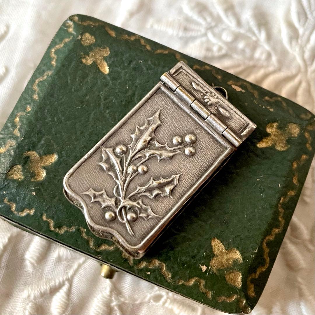 【レア】ドール用カルネドバル　ヒイラギモチーフ柊ミニチュア　フランスアンティーク