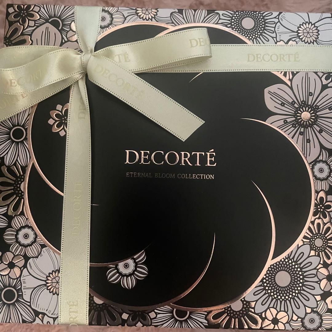 コスメデコルテ 2025 ホリデー エターナル ブルーム コレクション　コフレ