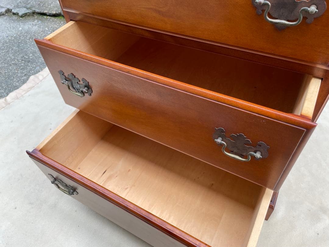 近隣配達可能　横浜Daniel ダニエル　アーリーアメリカン　ビンテージチェスト