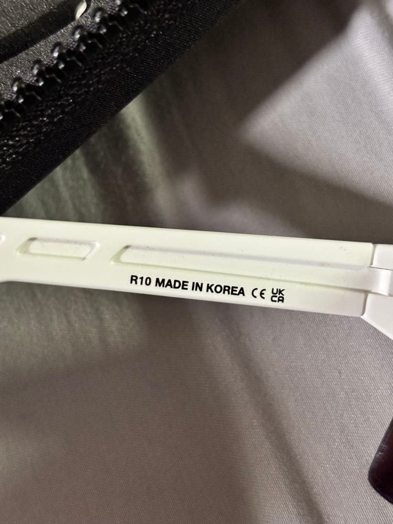 じ*ん様 ワンハンドレッド　100％　サングラス