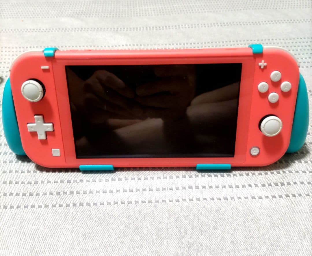 Switch Lite本体　コーラル　どうぶつの森セット