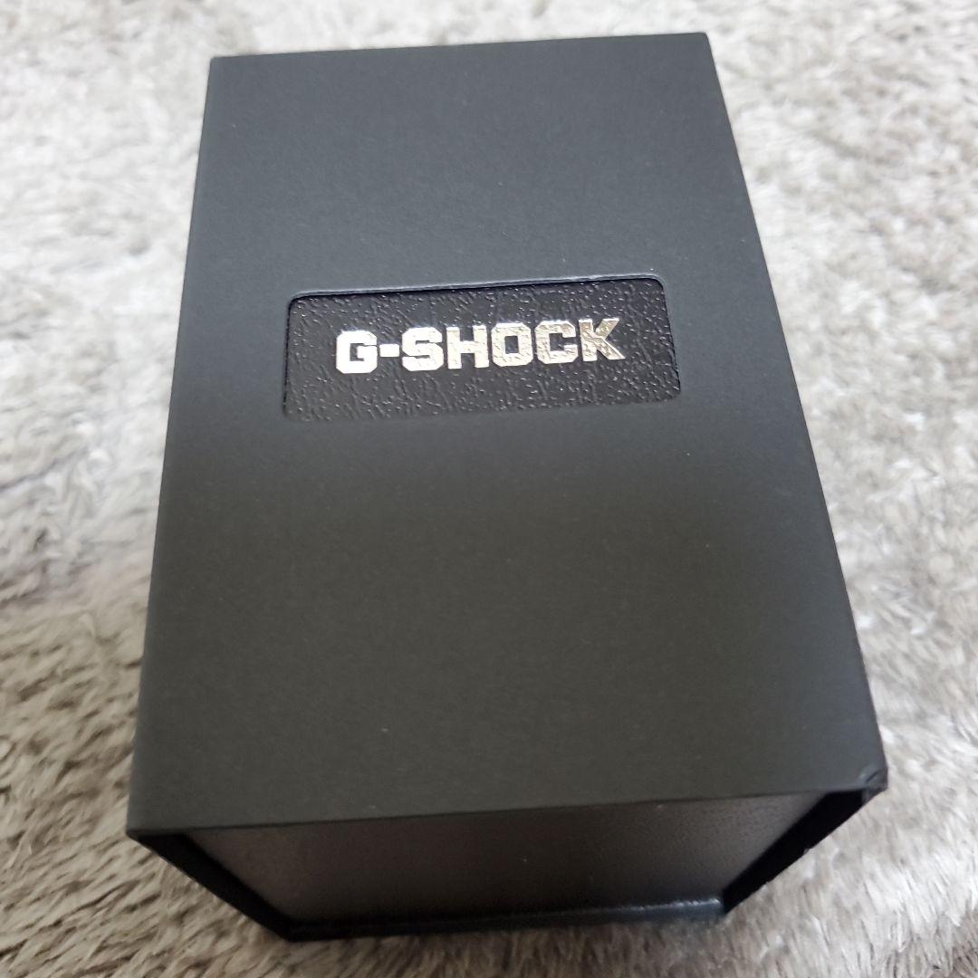 カシオ　G-SHOCK DW-5000R-1AJF