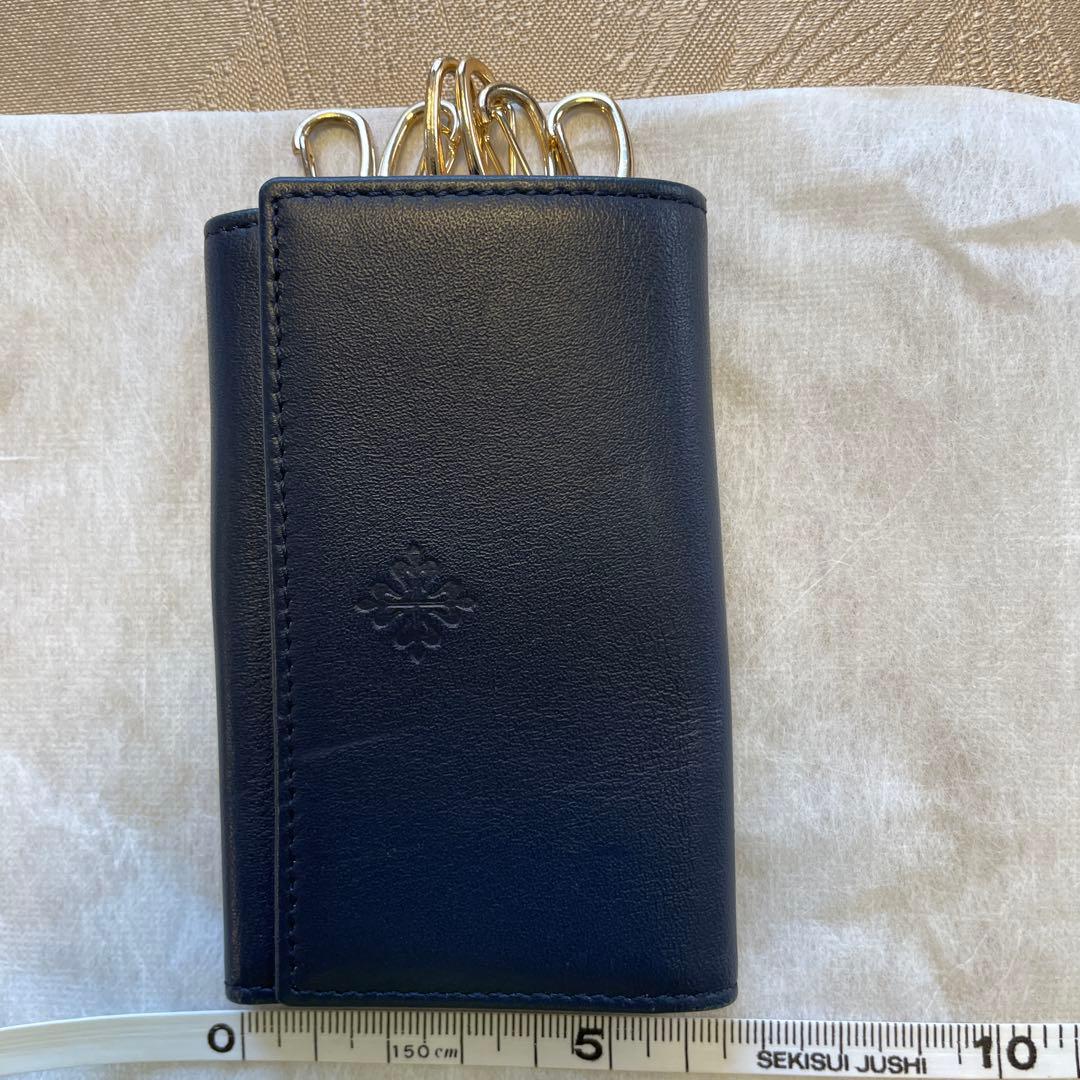 パテックフィリップ　レザー　ネイビー　キーホルダー　希少品　美中古　濃紺色