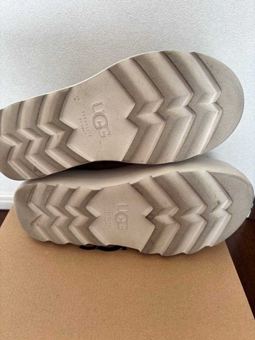 【m＊m】UGG Marin Mega Bootie24.5