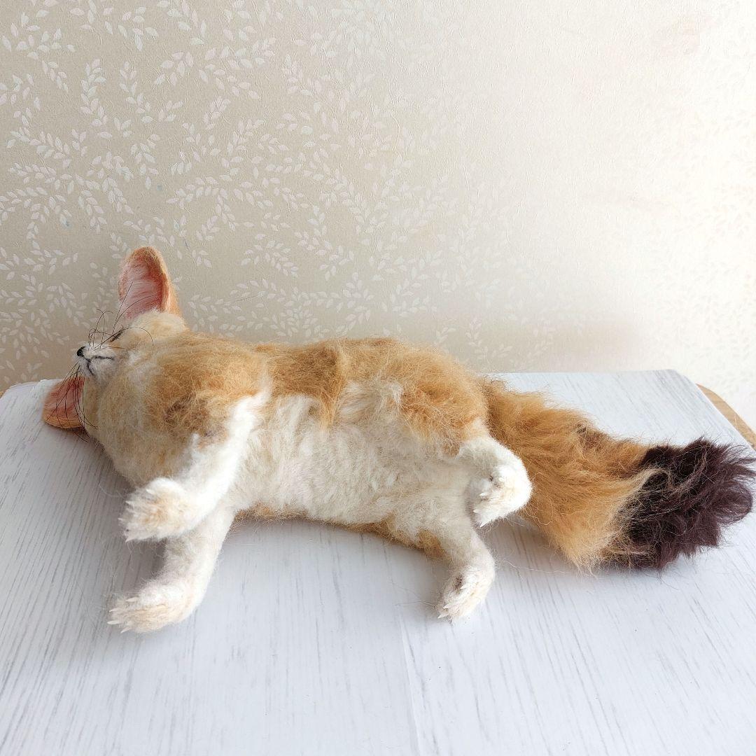 羊毛フェルト　フェネック