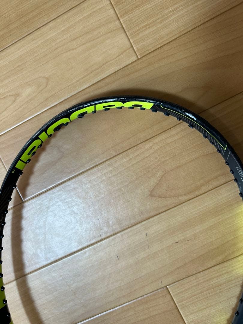 バボラ ピュアアエロ 2015年モデル テニスラケット